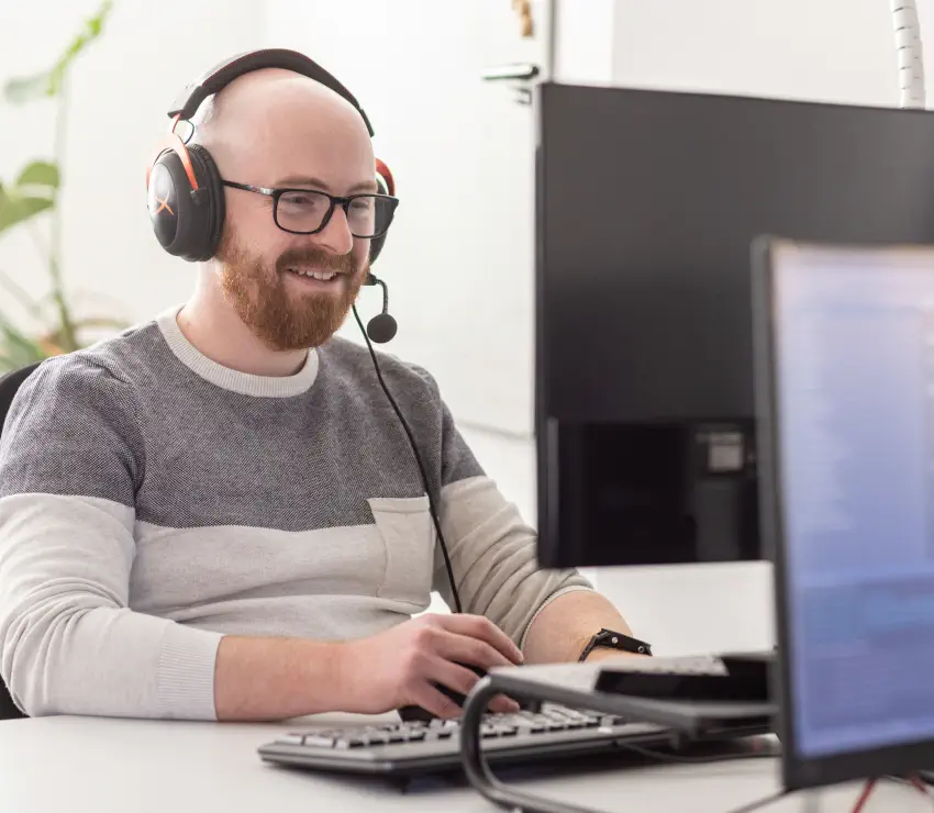Quentin Fonteneau installé à son bureau